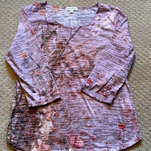 Orvis top. Size Medium. NWOT. Excellent condition. - Picture 1 of 4